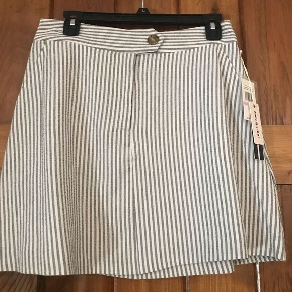COPY - NWT Court & Rowe size 6 gray and white striped a-line skirt - Picture 2 of 13
